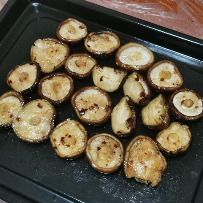 好吃到爆的烤香菇