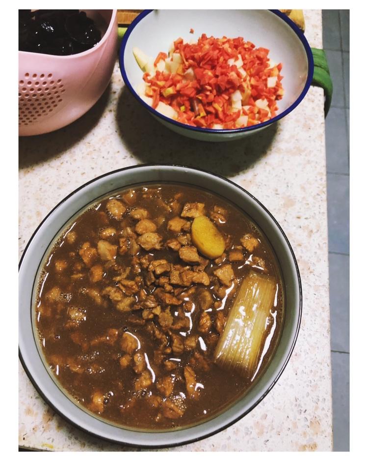 岐山肉臊子