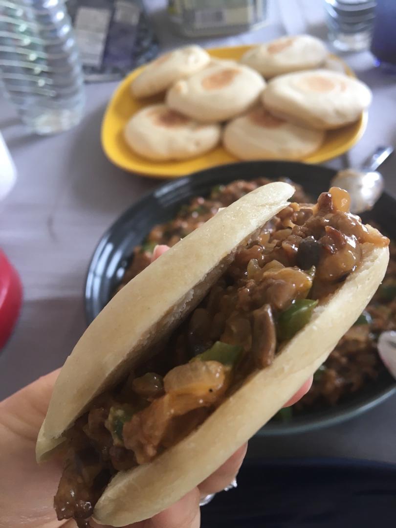 肉夹馍饼(不用泡打粉也外酥里嫩的肉夹馍饼)