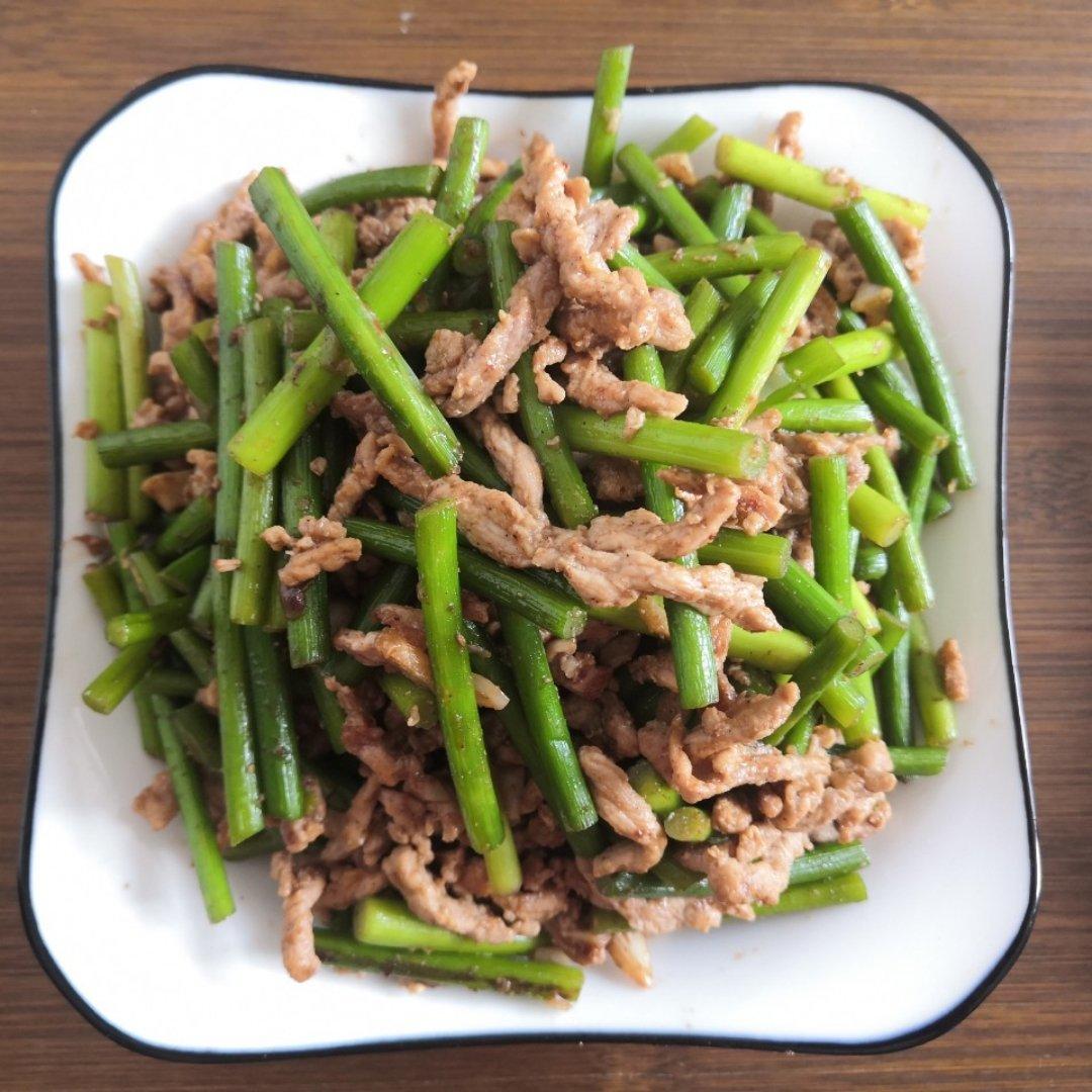 妈妈牌蒜薹炒肉