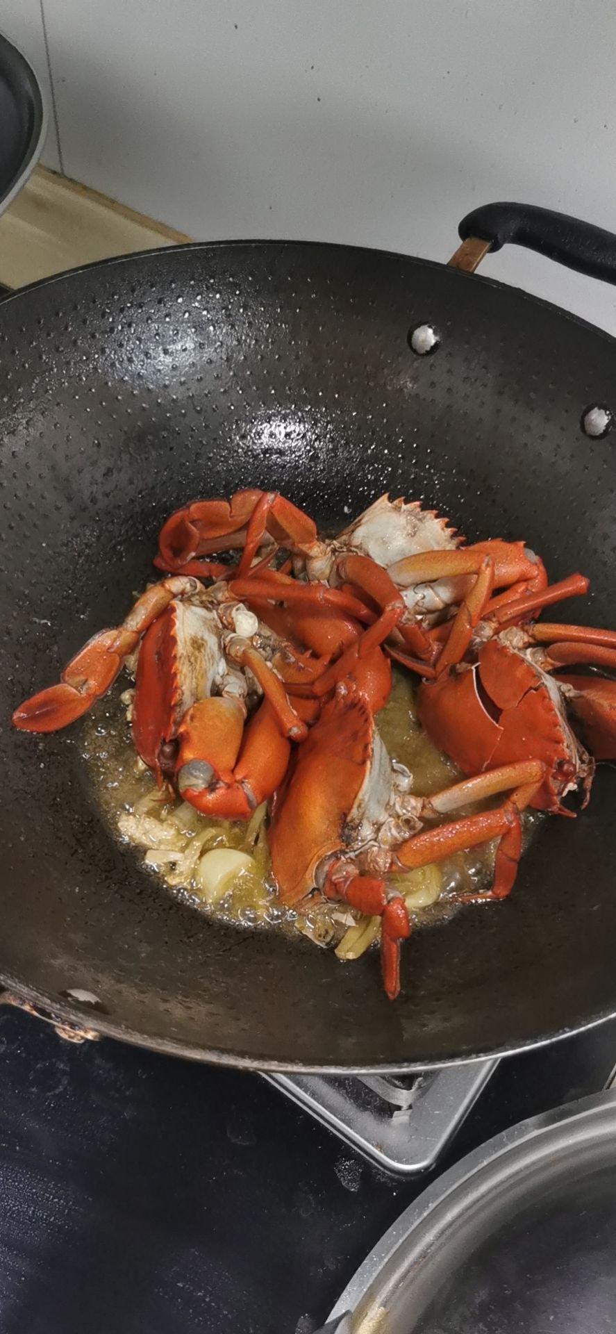 对半煎螃蟹、蟳、梭子蟹（福建闽东沿海特色家常做法）