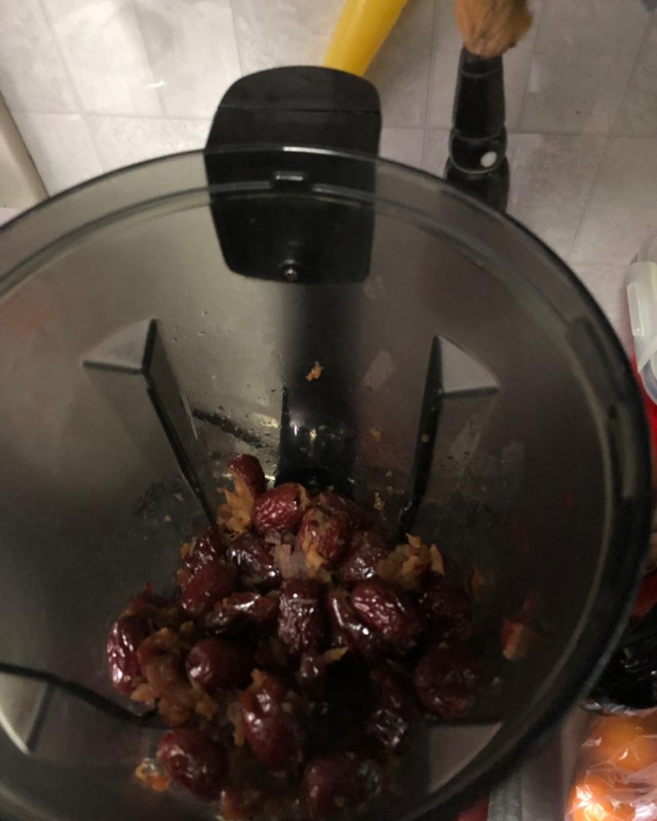 枣泥戚风（附枣泥做法）
