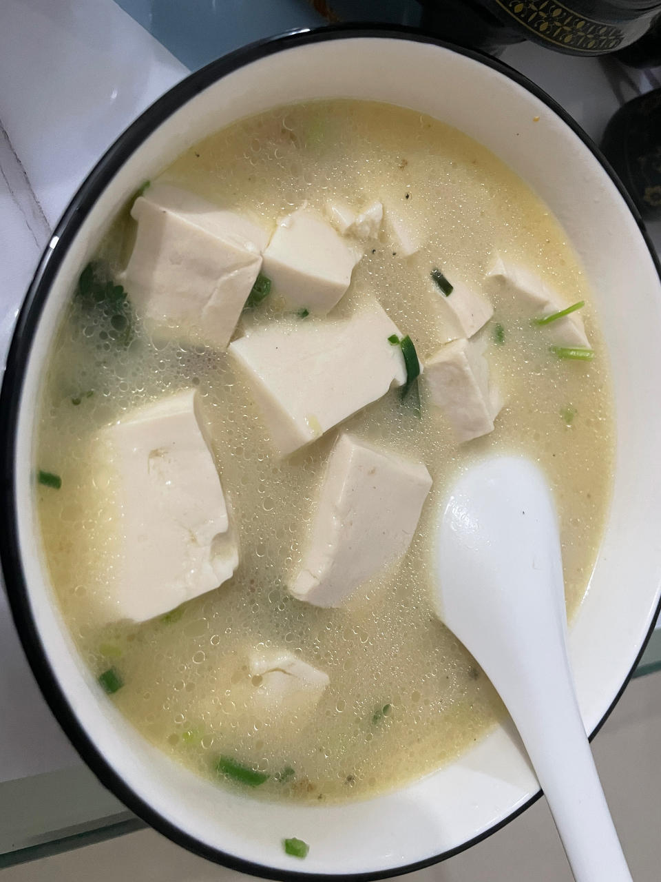 奶白鲫鱼豆腐汤|一条鱼最后的温柔