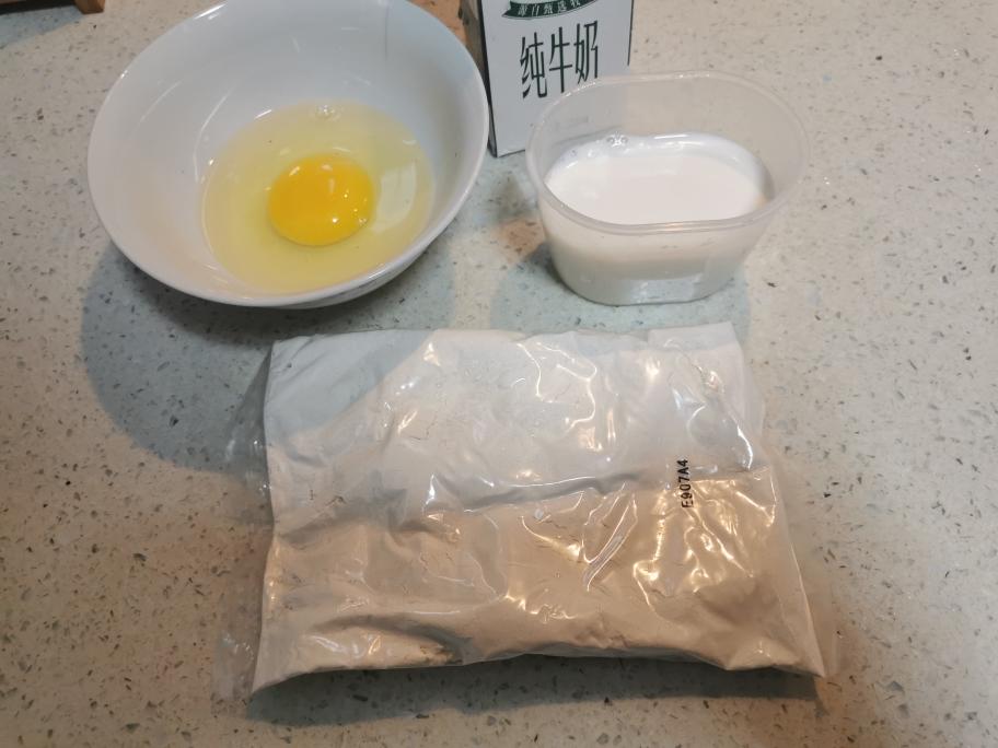 纯奶手撕吐司的做法 步骤1