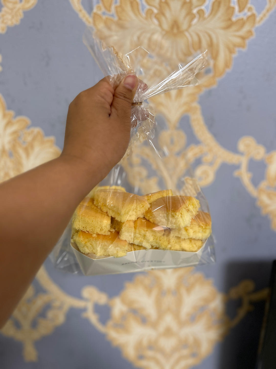 消耗淡奶油之作——淡奶油小蛋糕