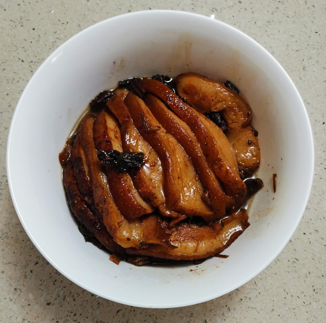 梅菜扣肉Meicaikourou