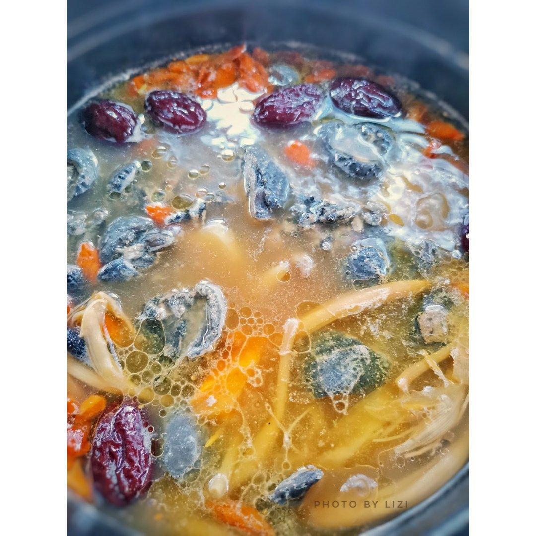 ㊙️富含蛋白质的靓汤‼️虫草干贝鸡汤 ‼️汉美驰慢炖锅