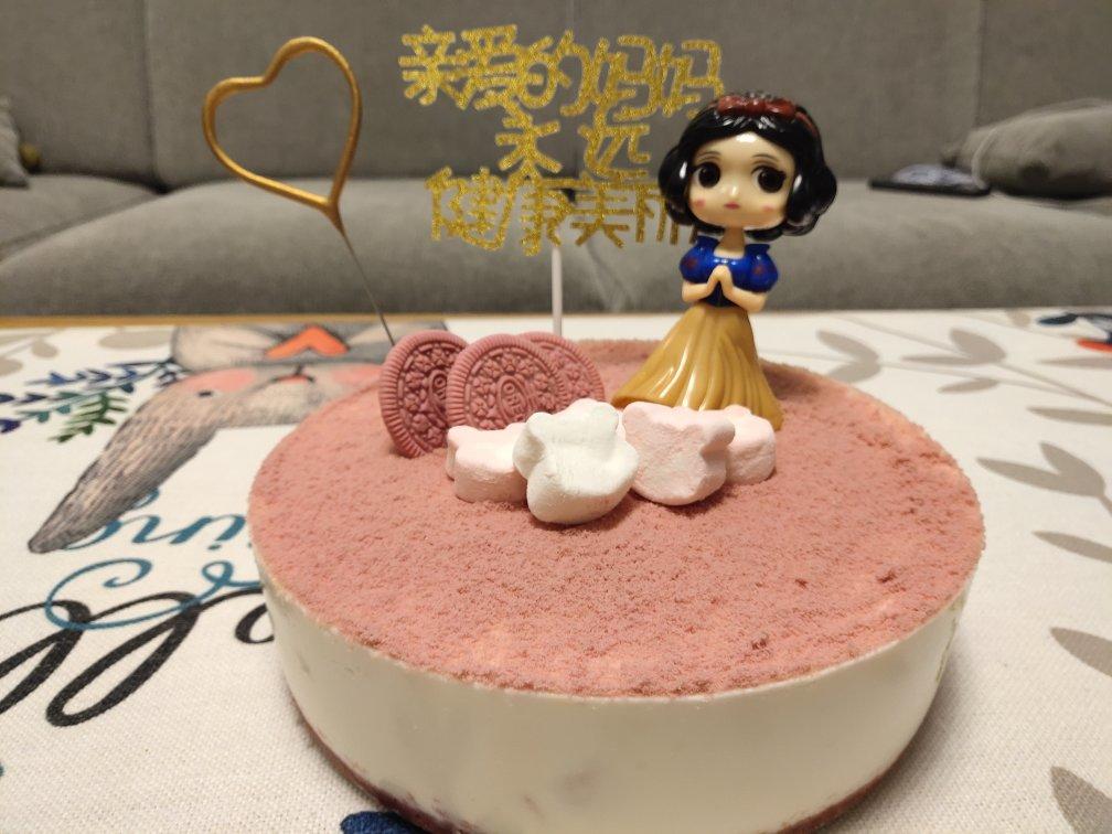 六寸粉色少女慕斯