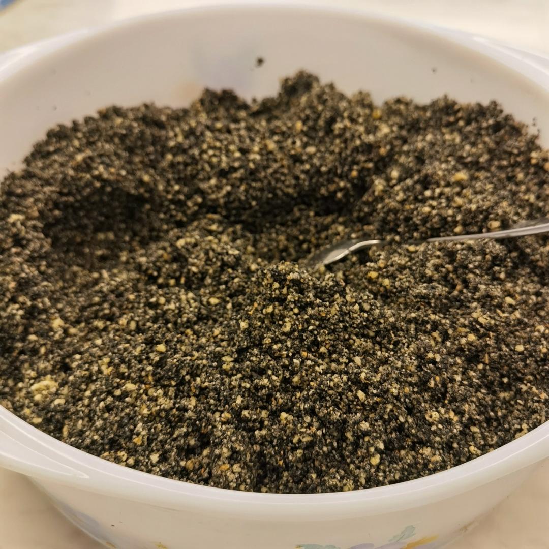 自制黑芝麻核桃干吃粉