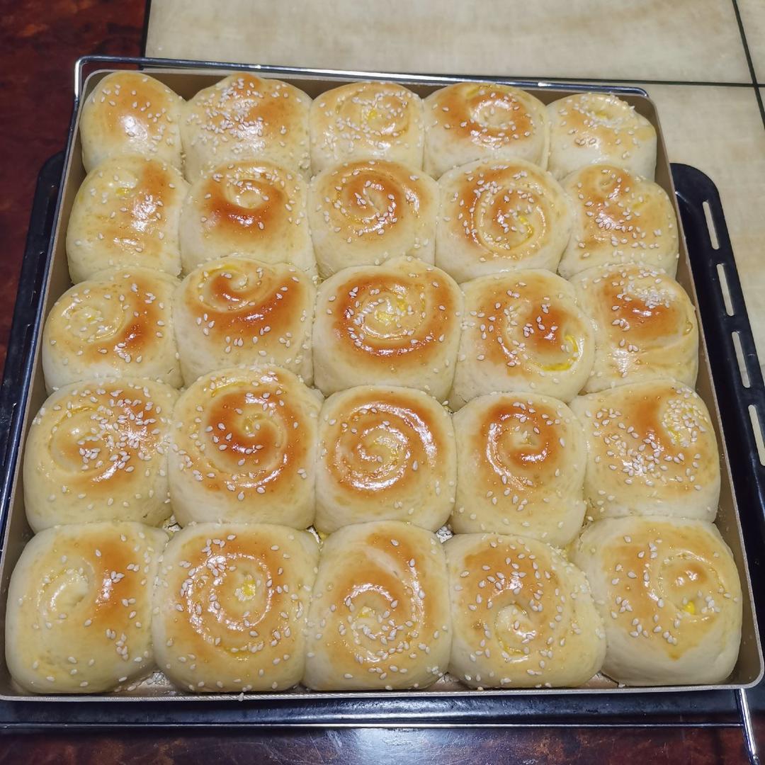 脆底蜂蜜小面包