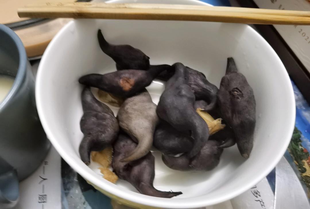 盐水菱角