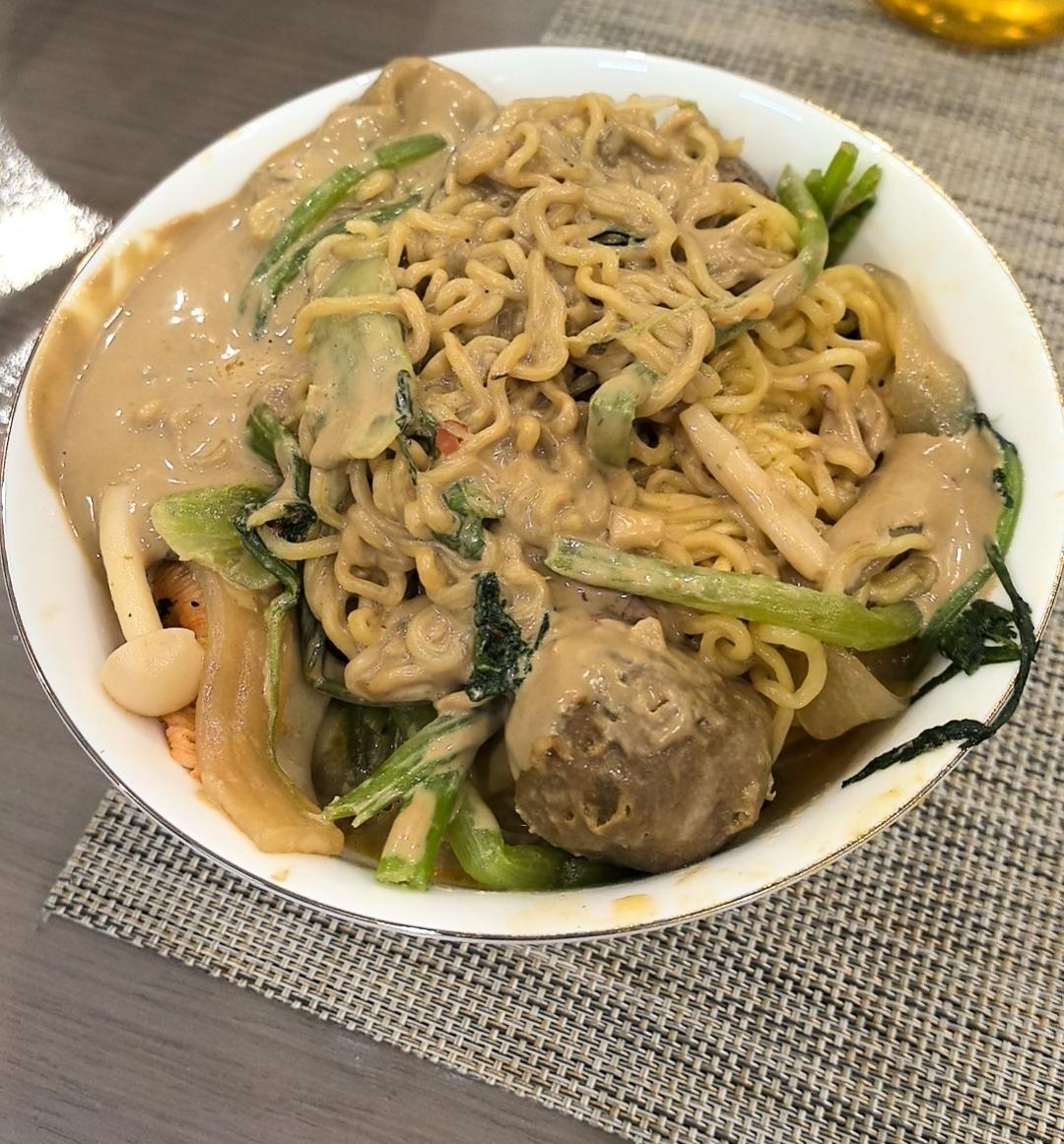 吃完舔碗底的！东北老式黏糊麻辣烫！不好吃来打我！