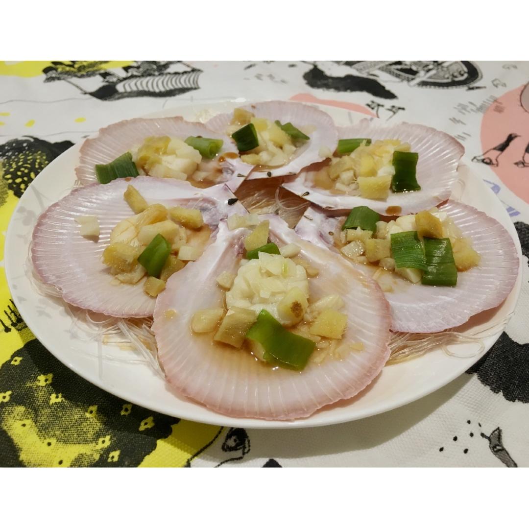 蒜蓉粉丝蒸扇贝