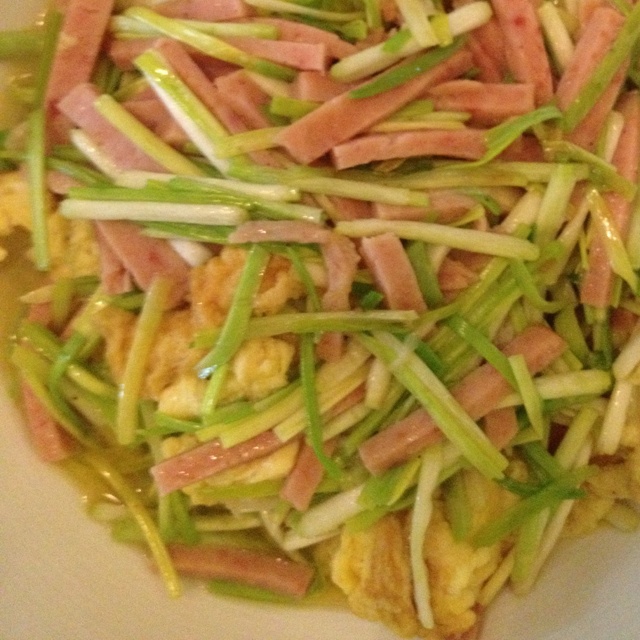 蒜黄炒鸡蛋