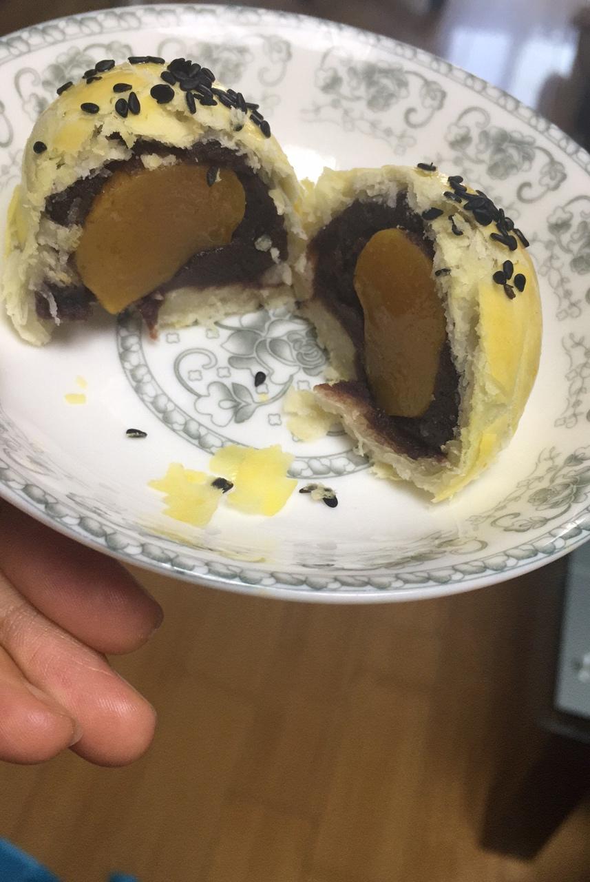 蛋黄酥