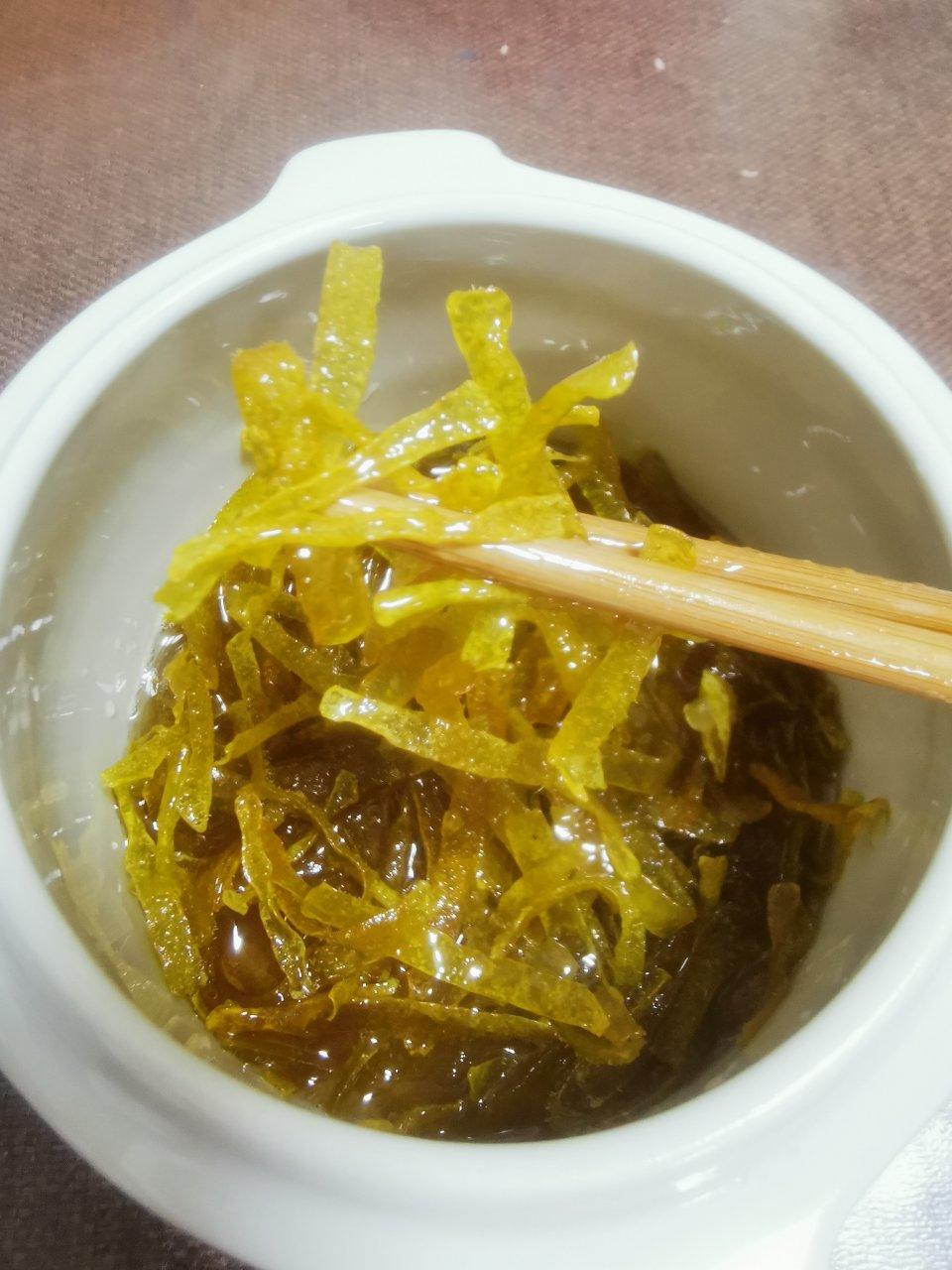 糖渍西柚皮－－橙皮，柚子，桔子一类都可以噢