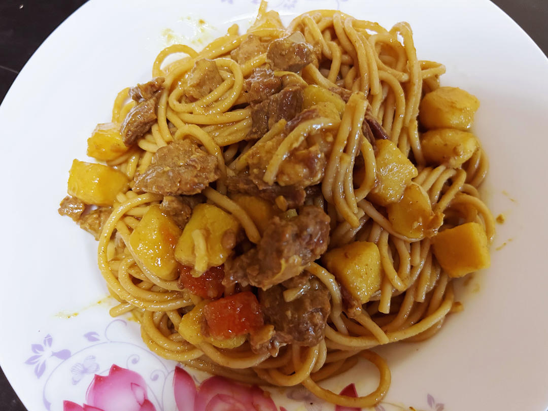 咖喱牛肉意大利面🍝