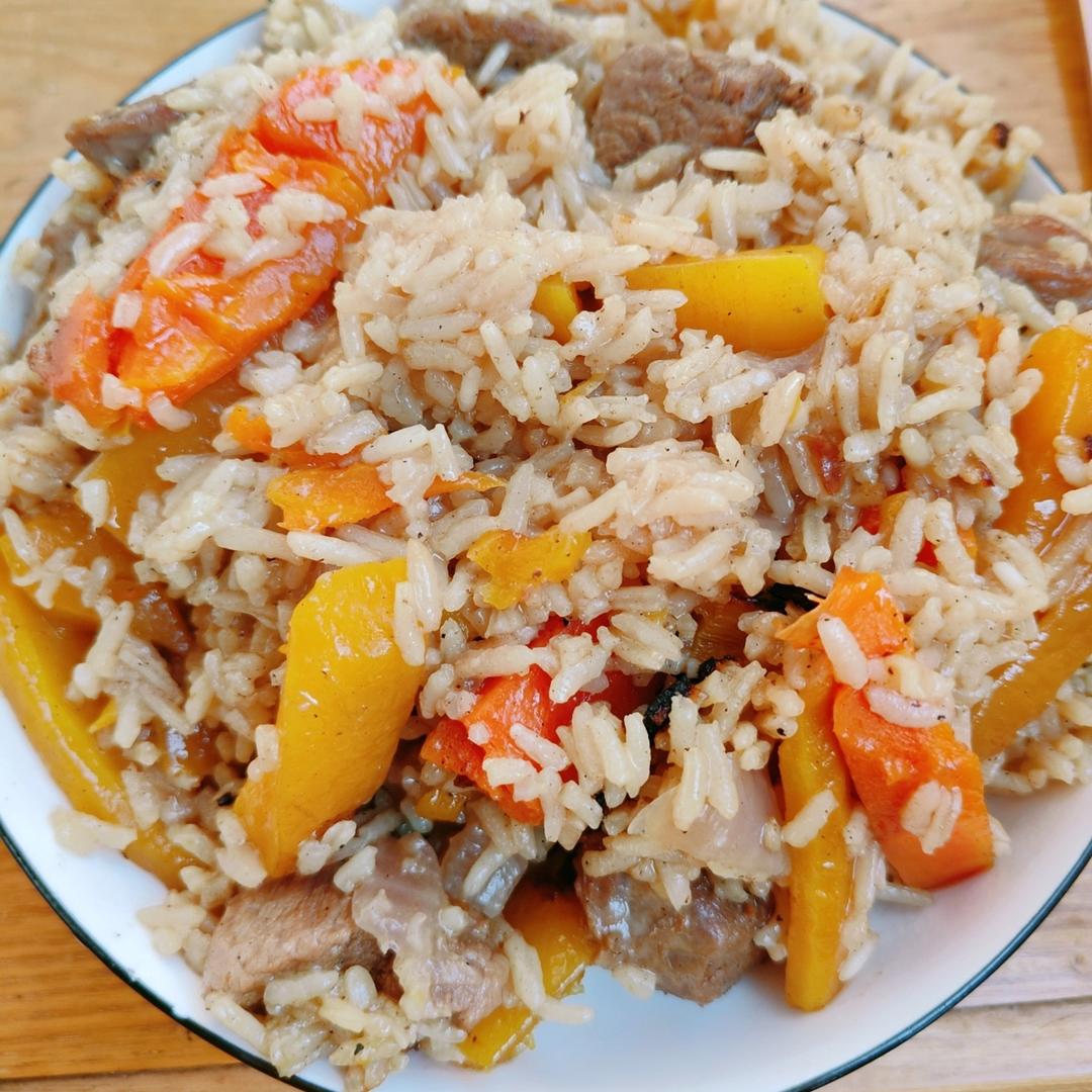 新疆羊排抓饭（出锅后米粒分明的秘密）