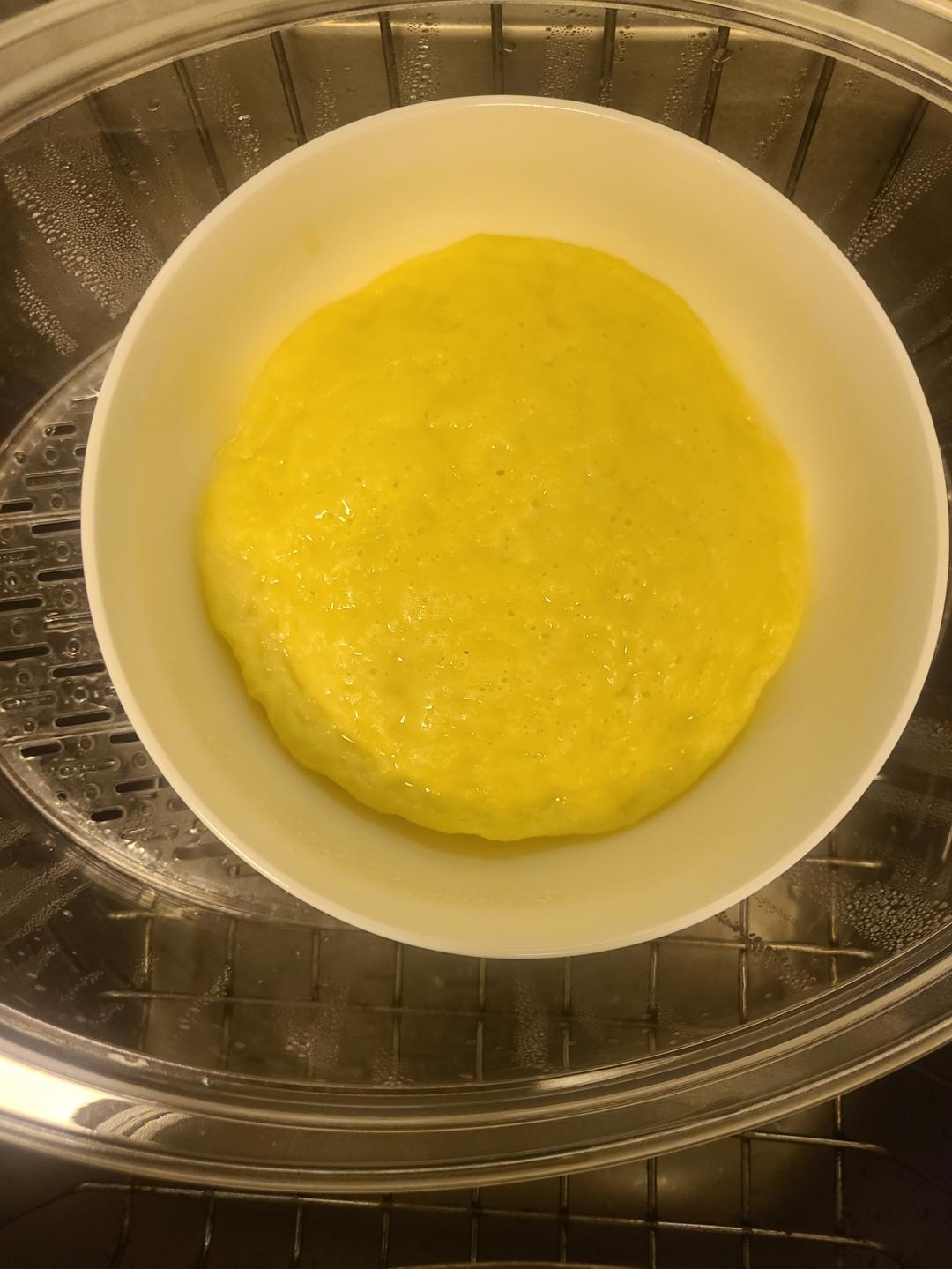 两个鸡蛋一碗面 全程手不粘面 轻松搞定小碗蒸发糕 蓬松煊软 比面包好吃