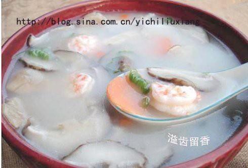 鲜虾菌米汤的做法