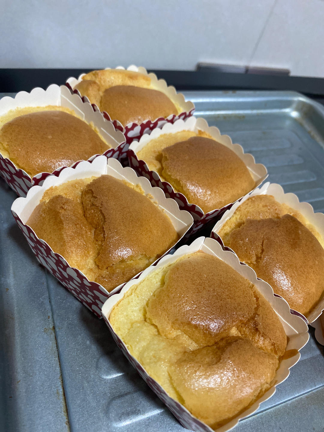 纸杯蛋糕 8寸戚风蛋糕的量