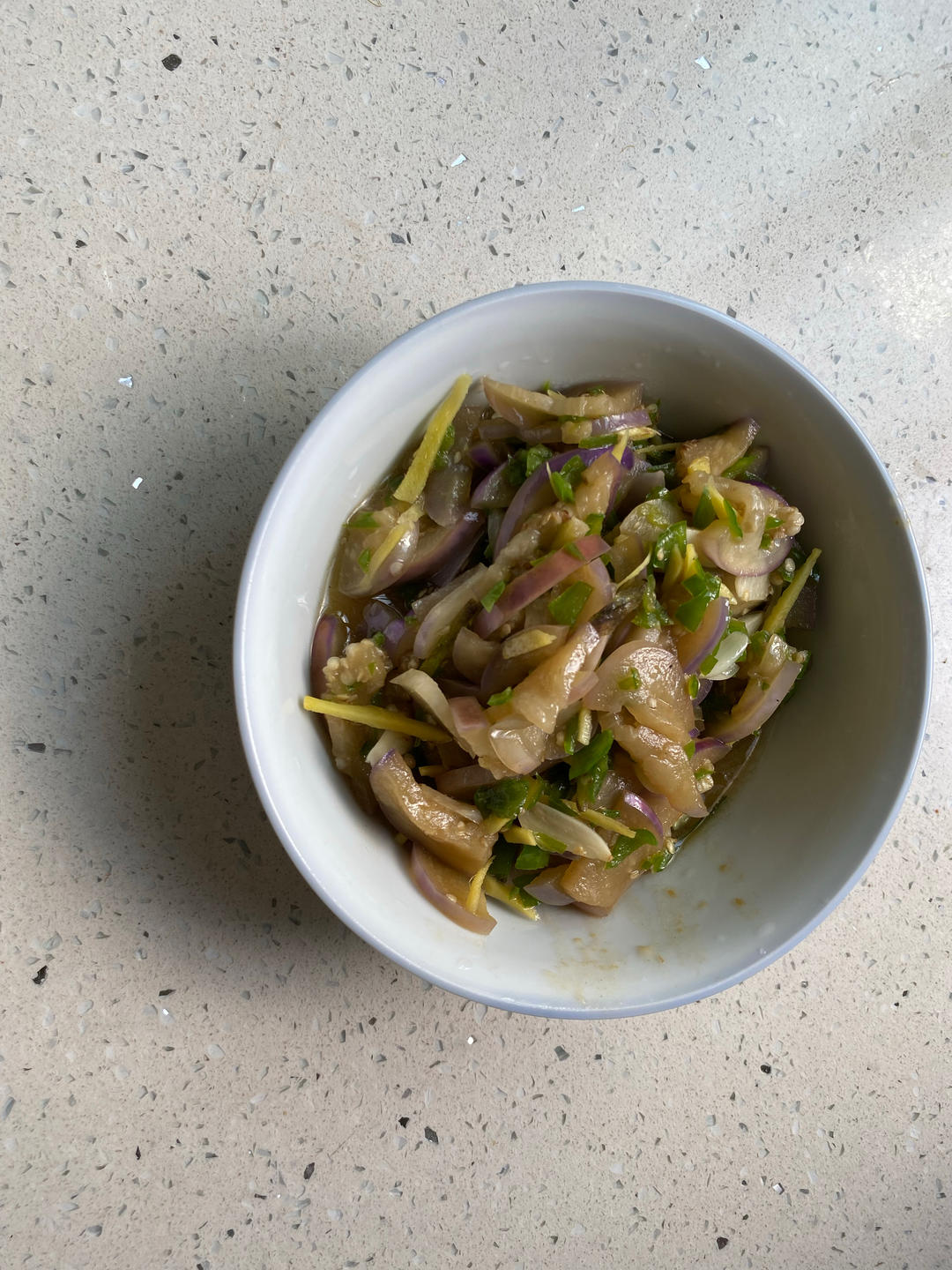 家常简单炒茄子（少油）