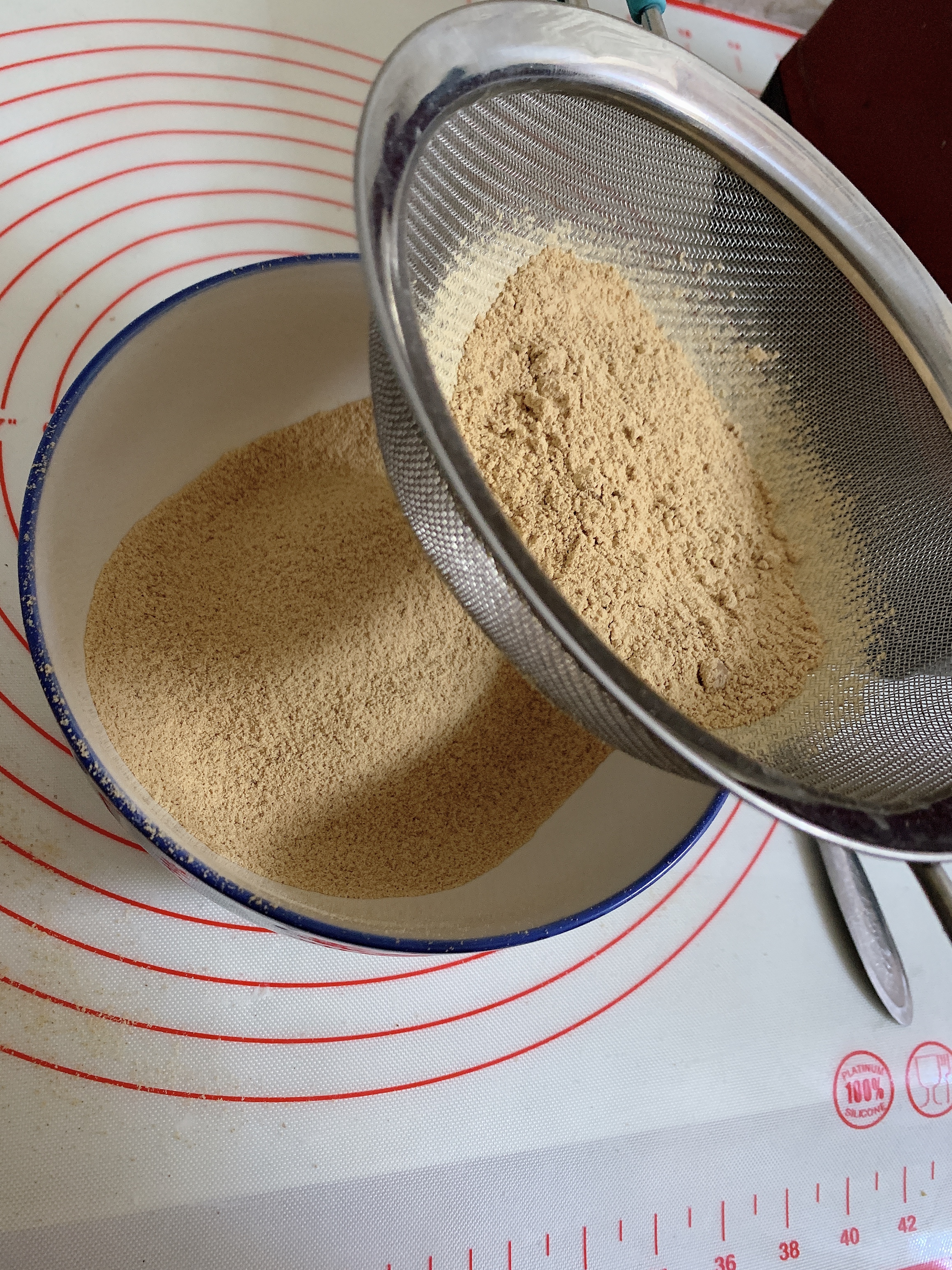 熟黄豆粉的做法 步骤5