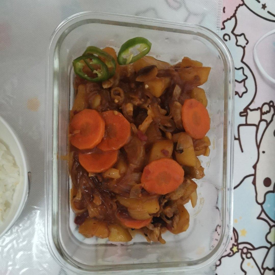 比店里好吃的重庆鸡公煲！
