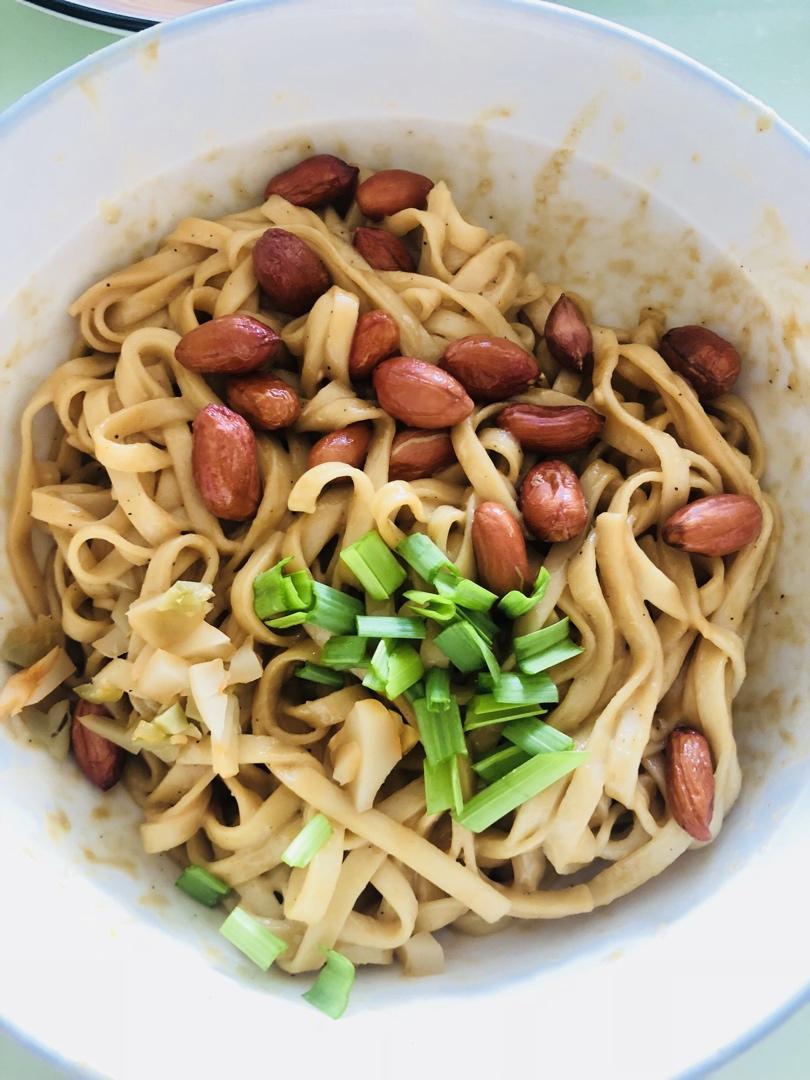 热干面（花生酱版）