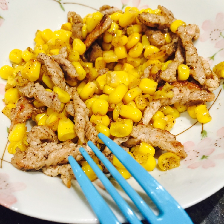 猪肉炒玉米