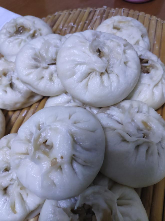 【白菜肉蒸包的做法步骤图,白菜肉蒸包怎么做好吃】珠珠小朋友_下厨房