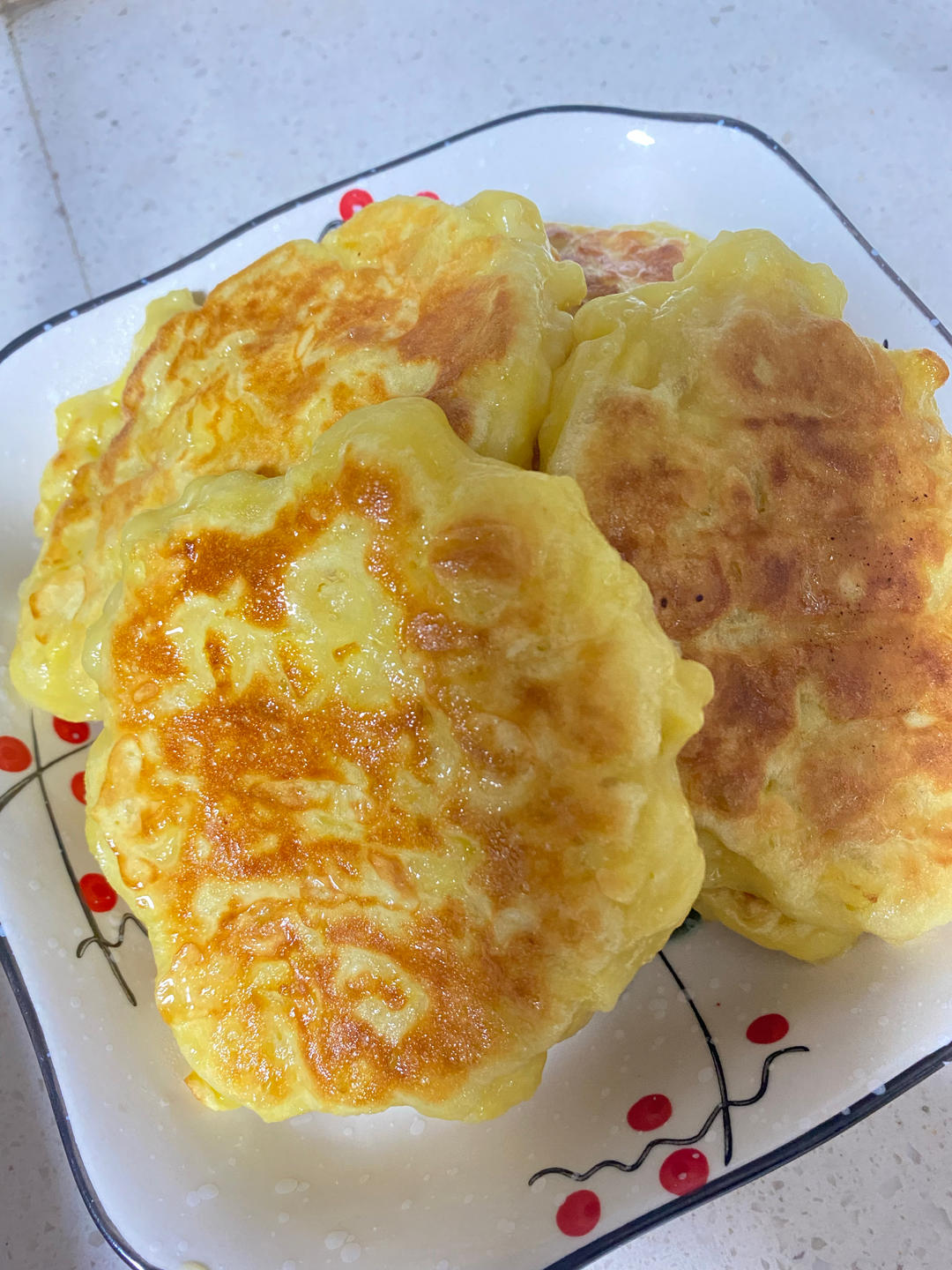 苹果鸡蛋牛奶饼