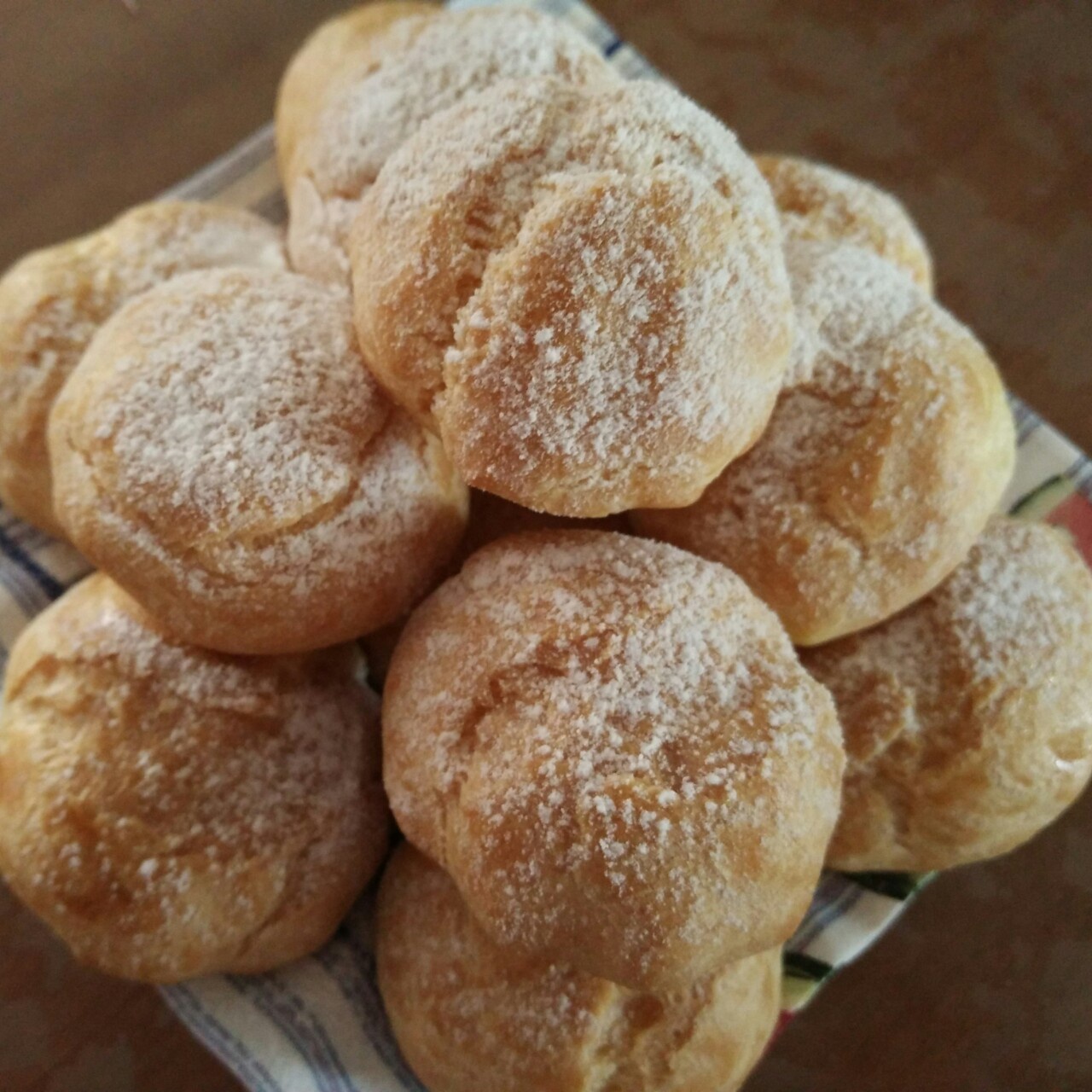 《Tinrry下午茶》教你做香草泡芙