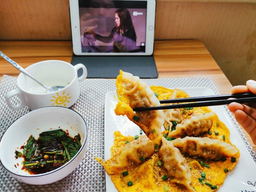 必品阁泡菜王水饺·煎饺抱蛋