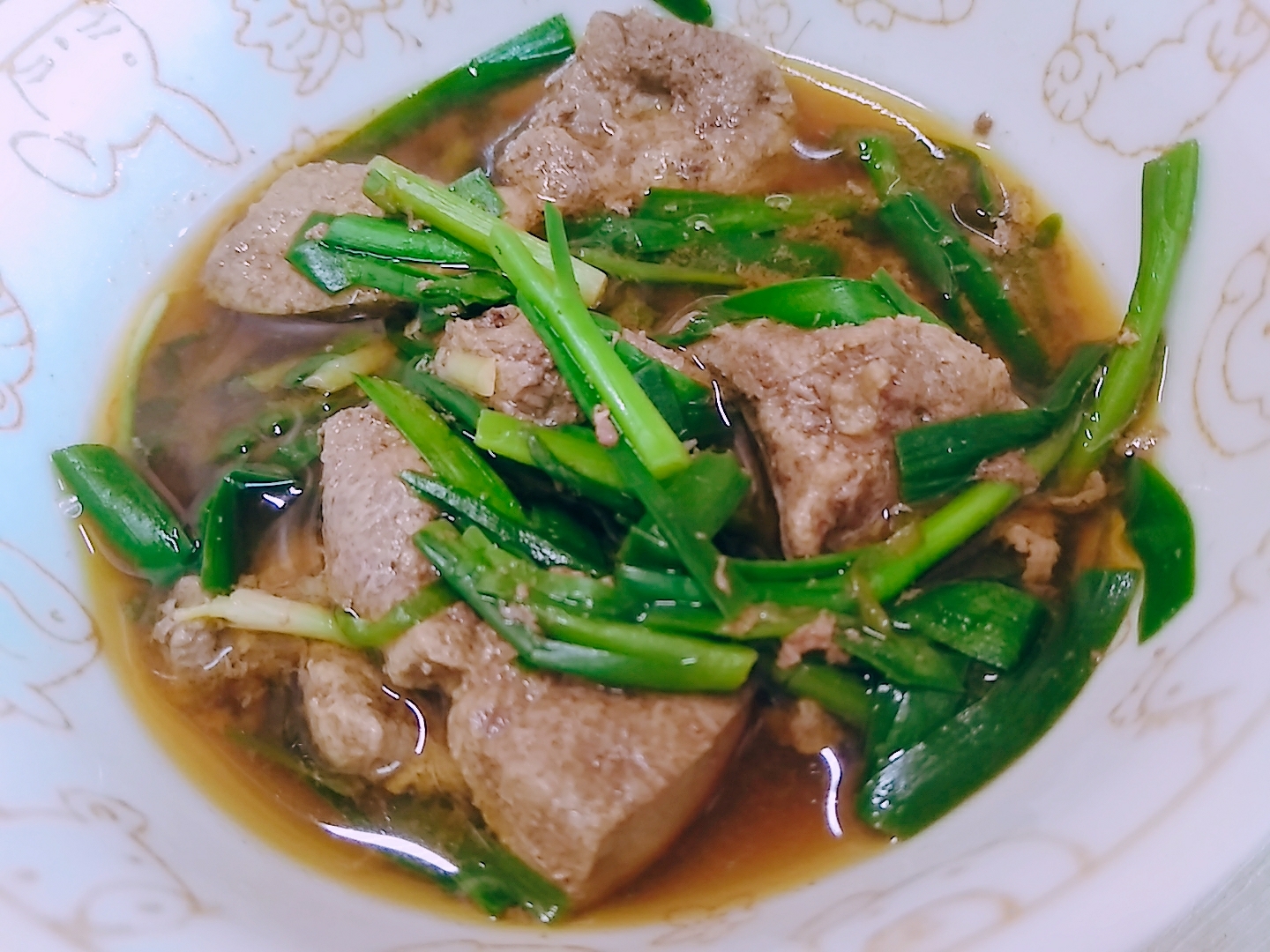 猪肝韭菜汤