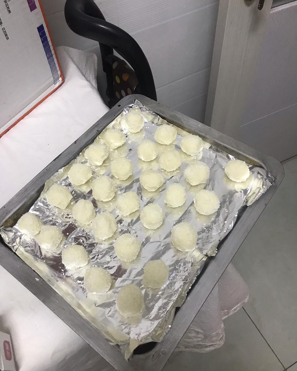 蛋白椰蓉球简单早餐零食