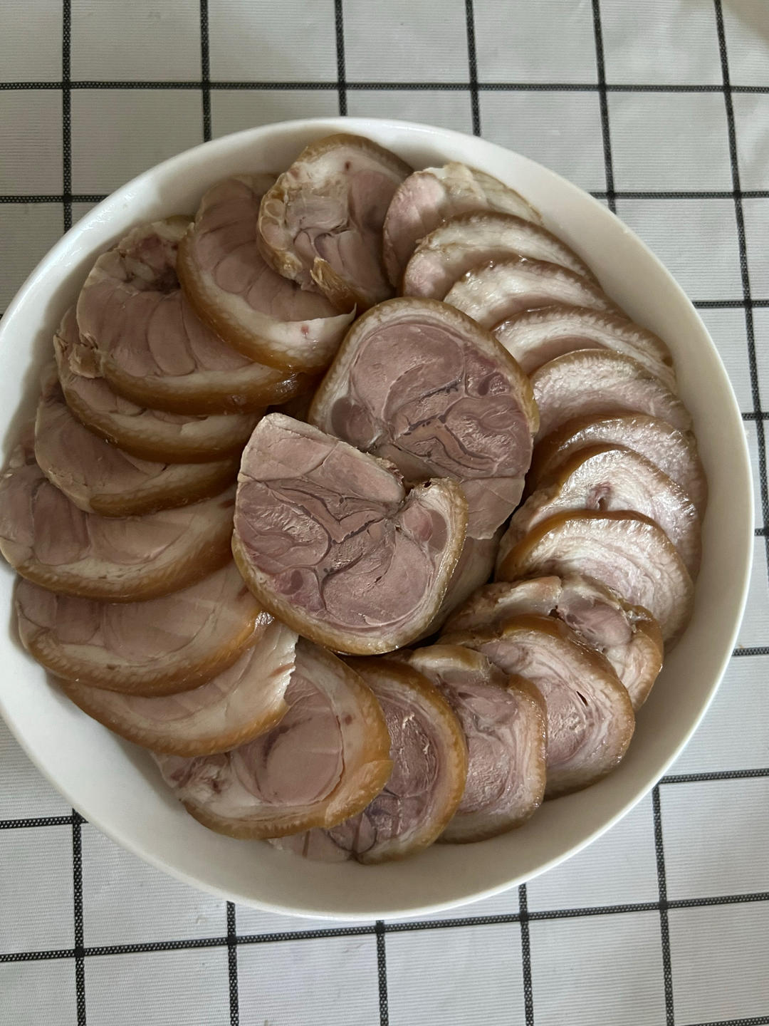 酱肘子（后去骨法）