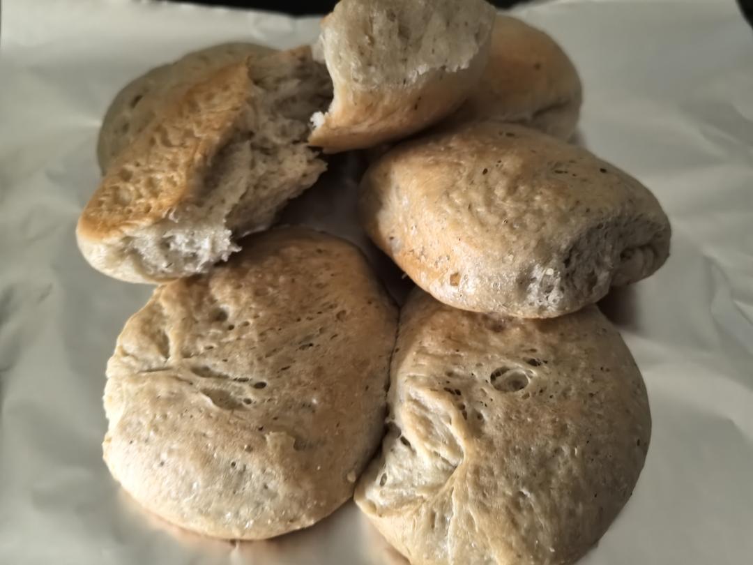 黑芝麻全麦餐包 100%纯全麦