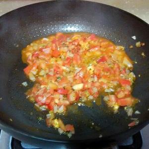意大利番茄烩饭的做法 步骤2