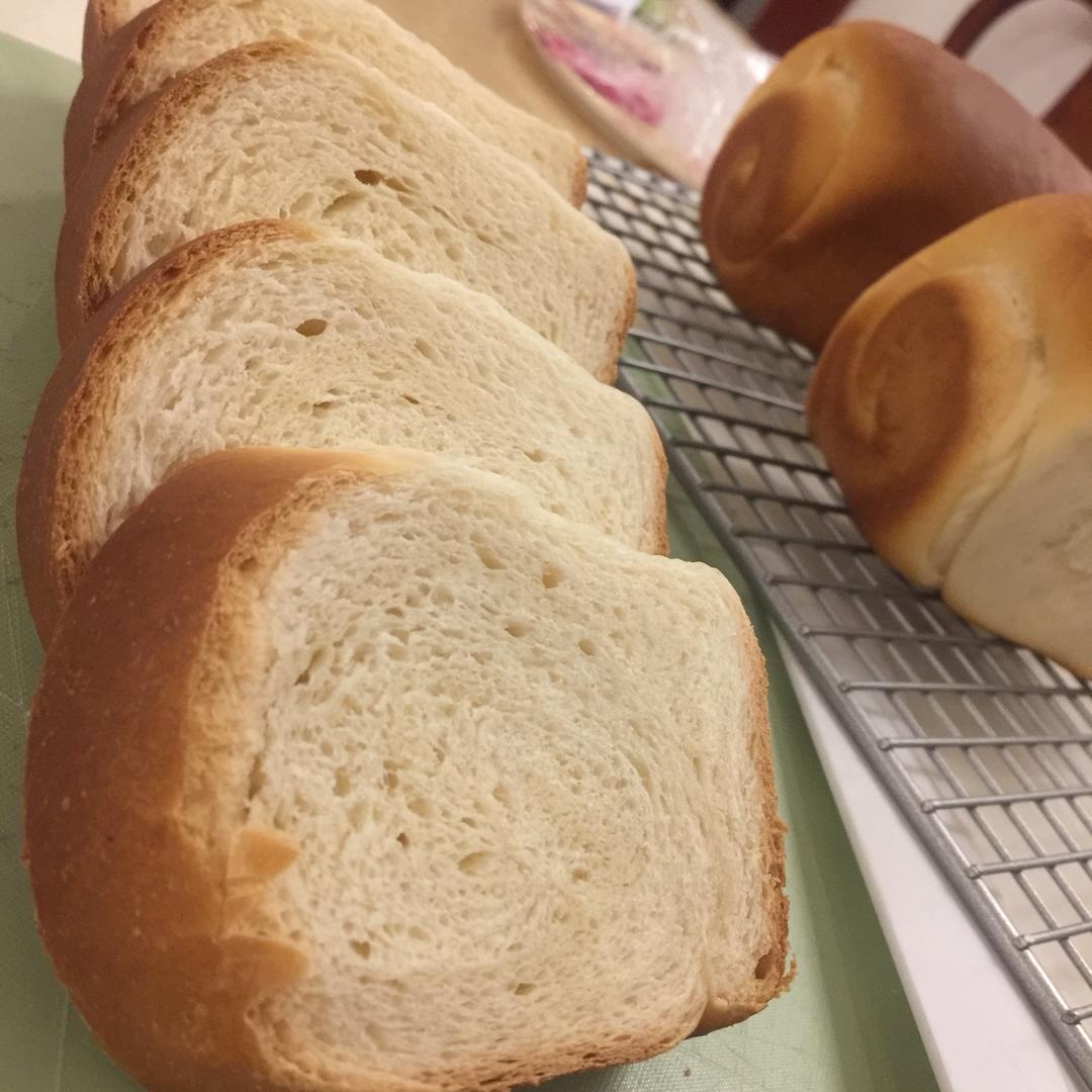 Poolish种（波兰种）吐司——不推荐不行的吐司配方