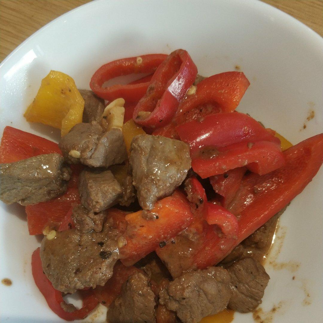 青椒炒牛肉