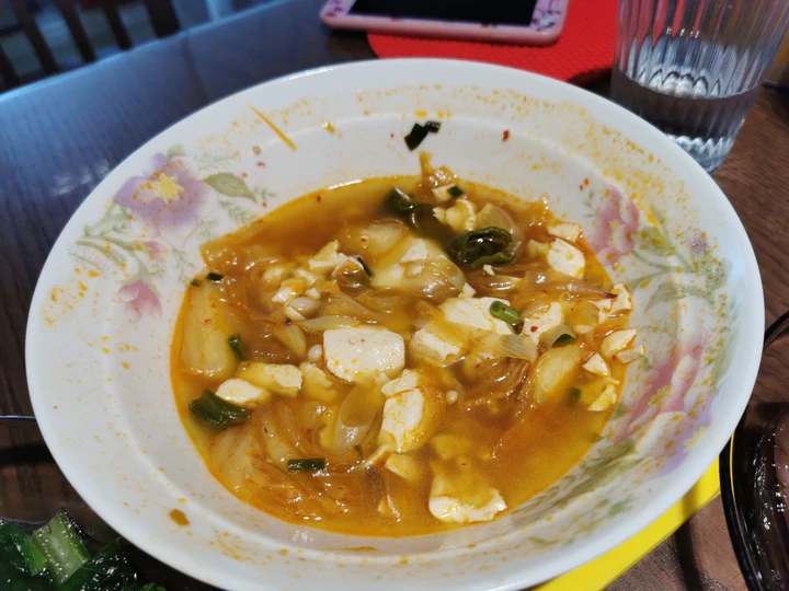 朝鲜阿嬷教我的泡菜豆腐汤，酸辣开胃