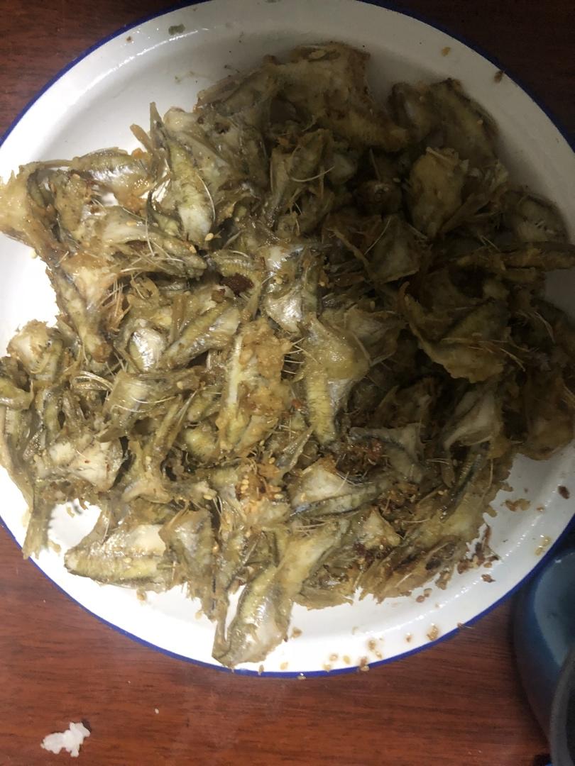 干炸葫芦籽鱼