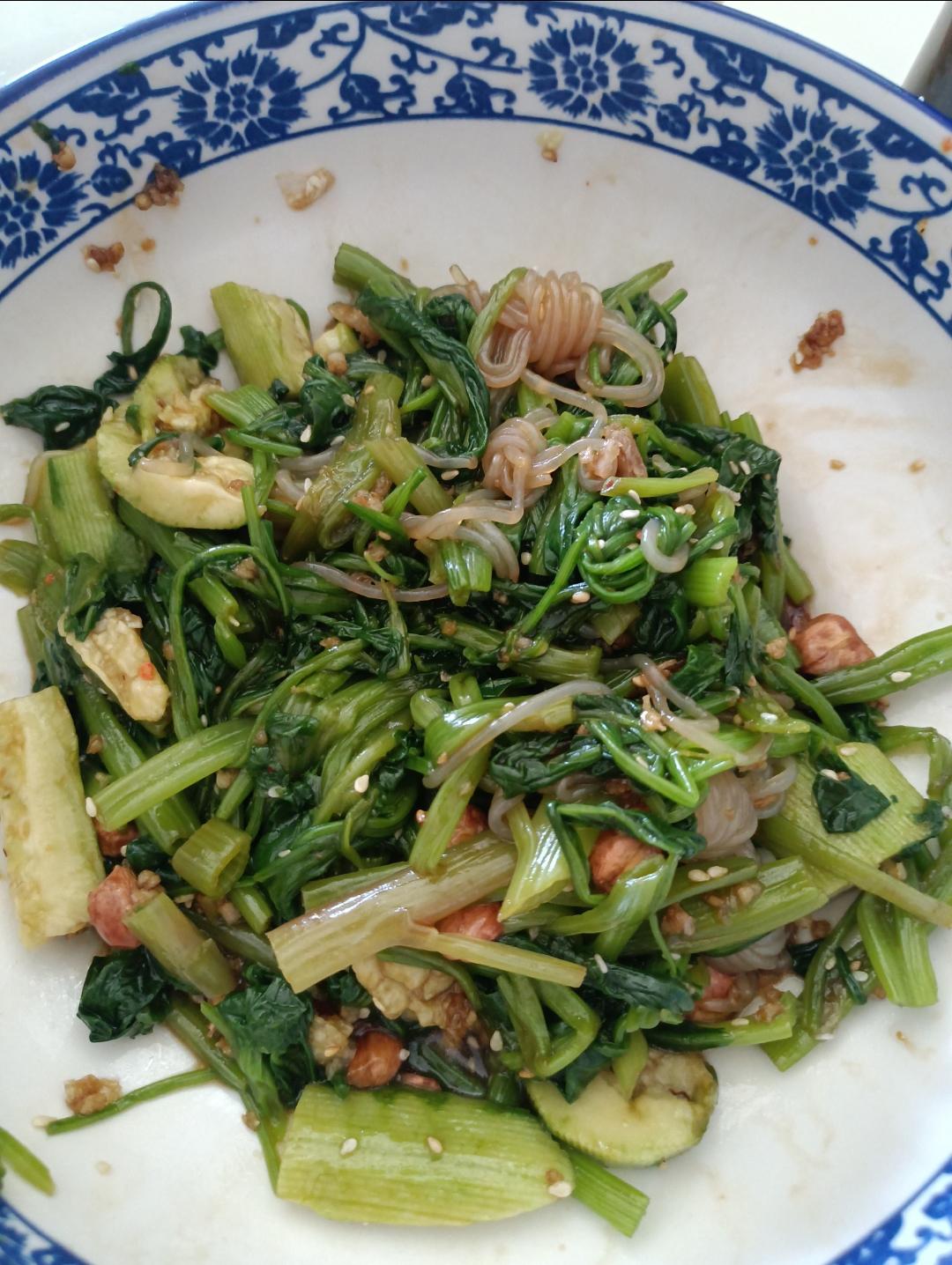 凉拌菠菜魔芋丝