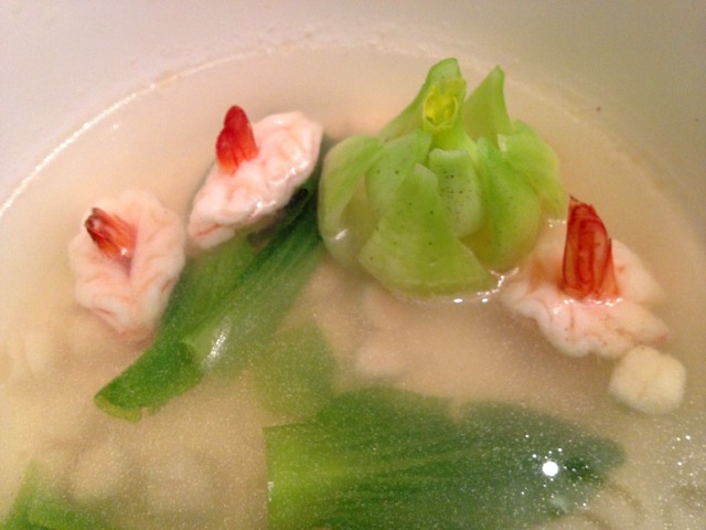 清汤牡丹大虾