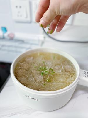 自制白萝卜丝肉丸汤的做法 步骤9