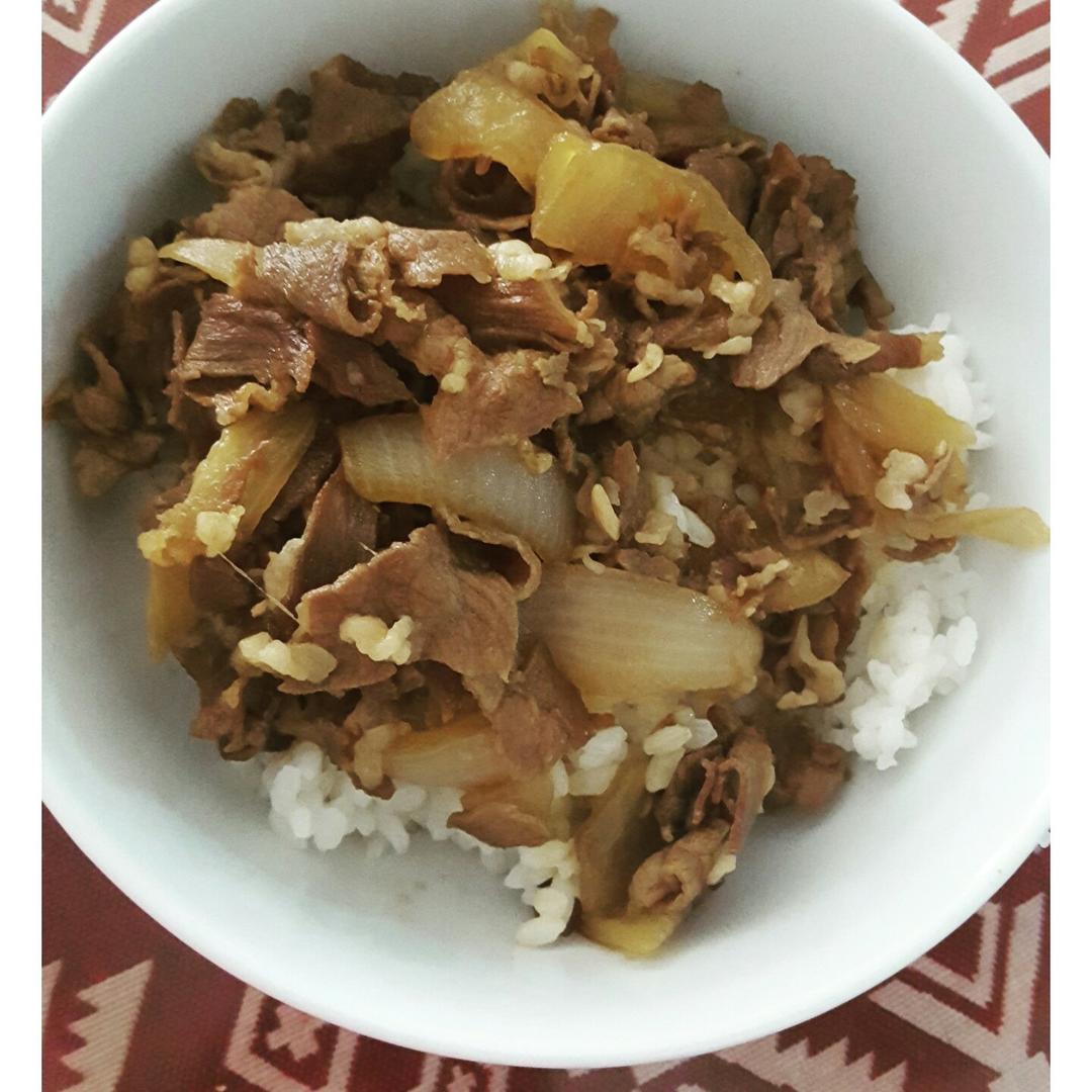 吉野家牛肉饭（牛丼）