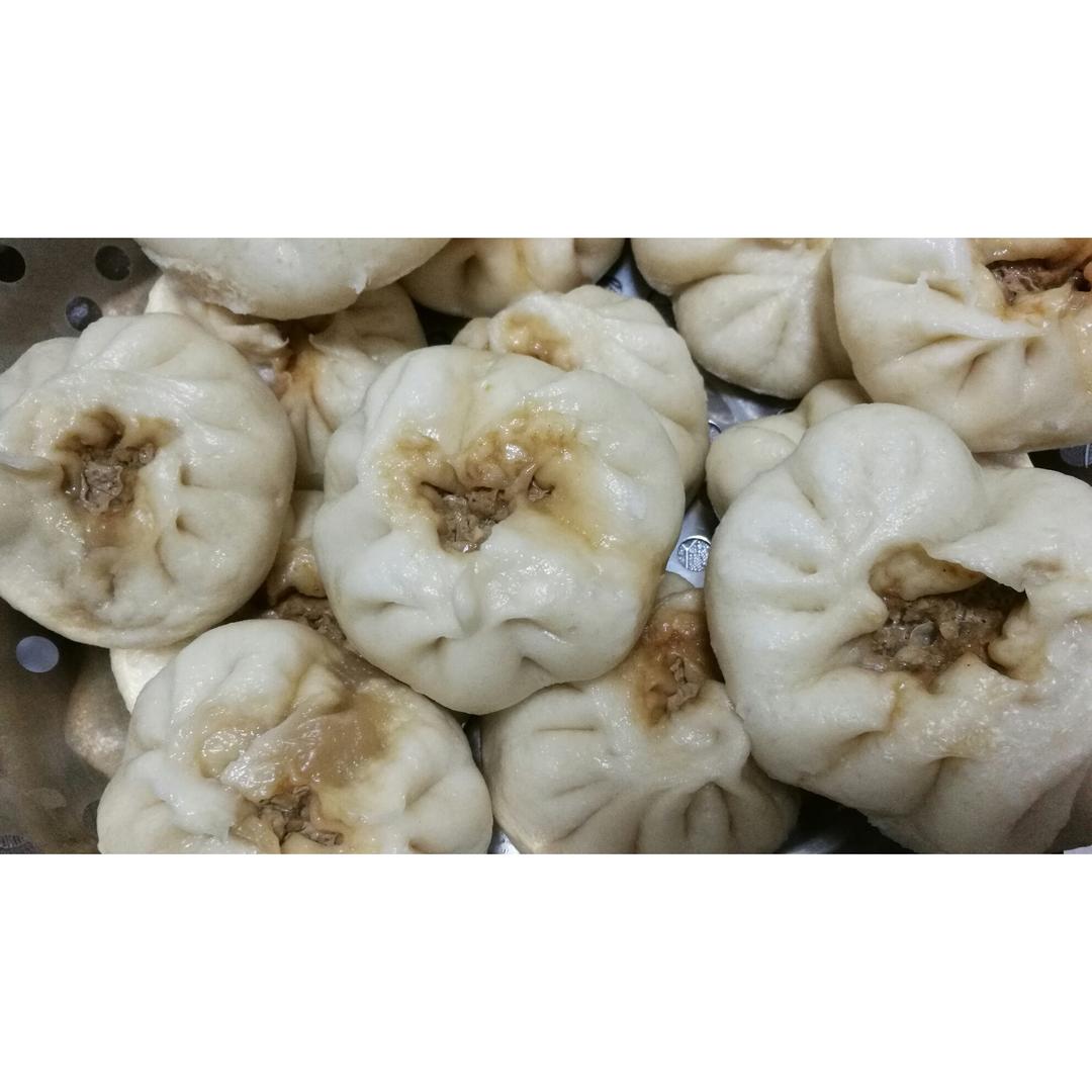 马蹄猪肉包子