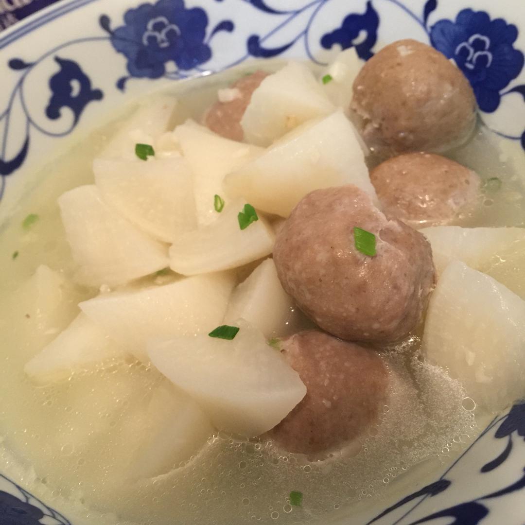 白萝卜潮汕牛肉丸清汤