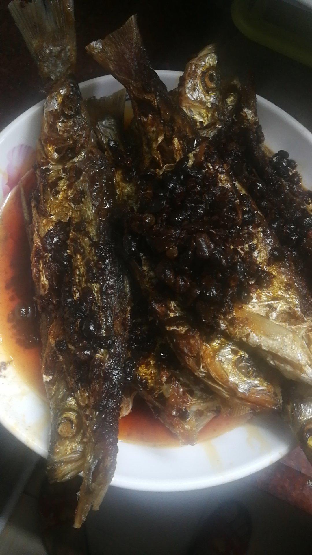香酥黄花鱼罐头